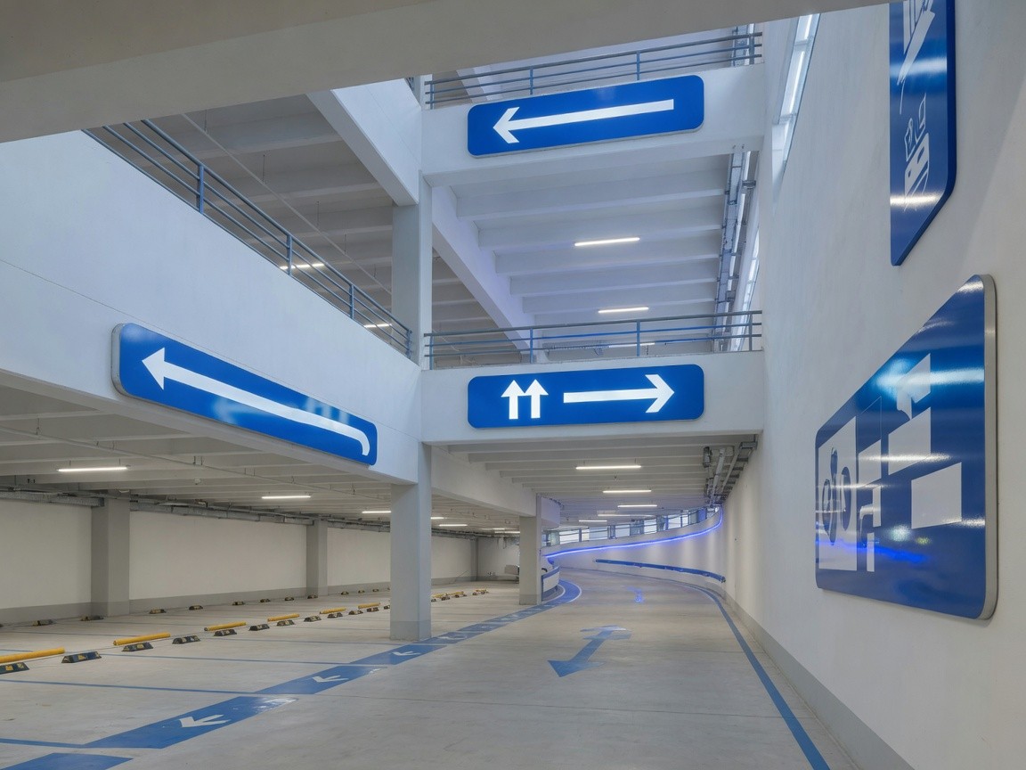 Parking garage and commercial wayfinding reflective signs